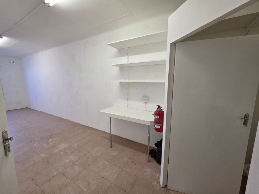 To Let commercial Property for Rent in Reitz Free State